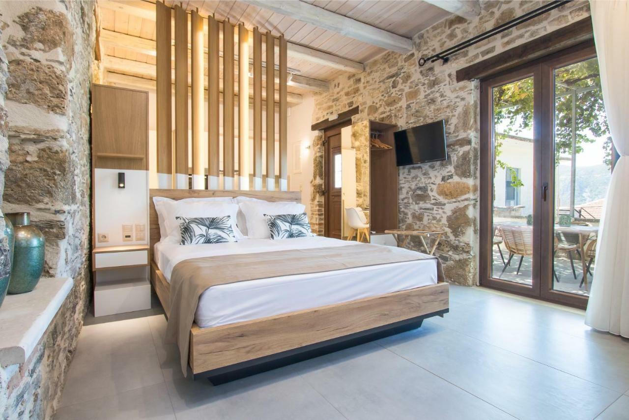 Stairs Homes & Suites Kamaria  Екстериор снимка