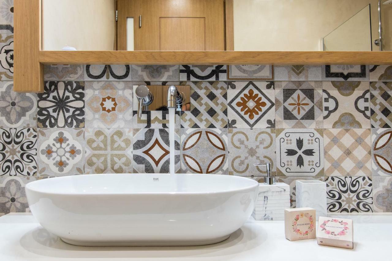 Stairs Homes & Suites Kamaria  Екстериор снимка