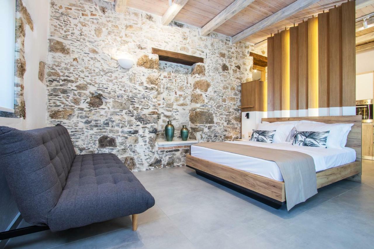 Stairs Homes & Suites Kamaria  Екстериор снимка